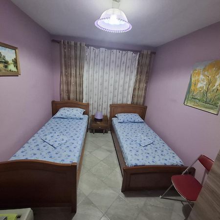 Appartamento Centro Pogradec Exterior photo