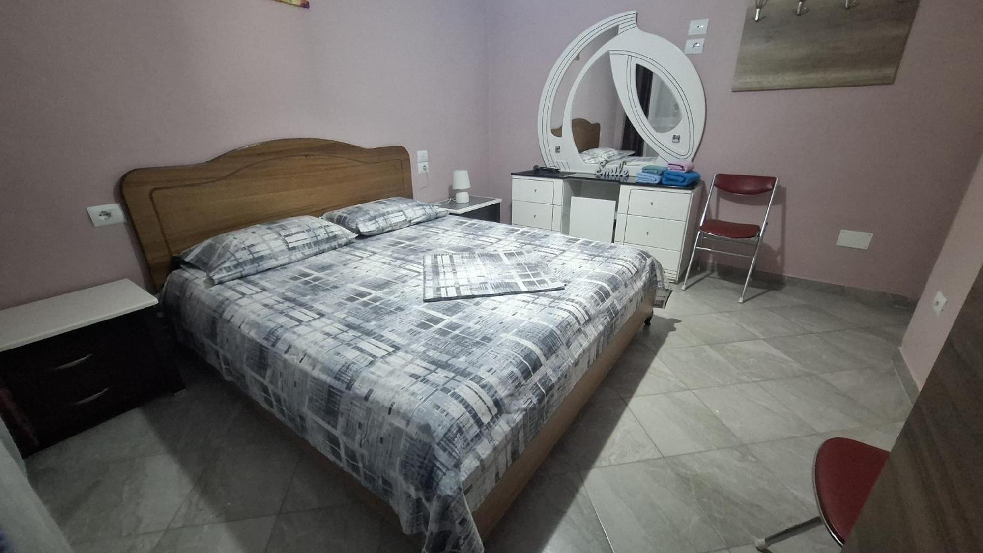 Appartamento Centro Pogradec Exterior photo